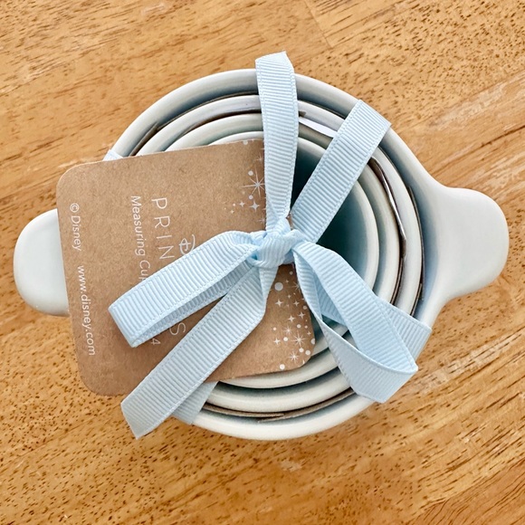 Rae Dunn Disney Cinderella Ceramic Measuring Cups NEW!! - Picture 3 of 4